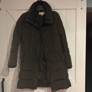 Women’s Long Puffer Coat - Dark Olive